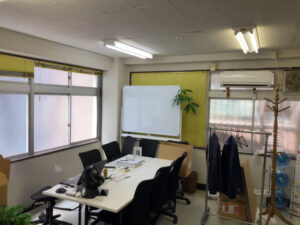 ロックブリッジホールディングス